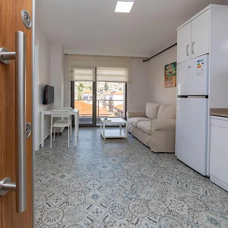 Apartman Central With Refreshing Interior Design In *
